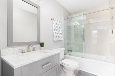 Shower and Tub Surrounds